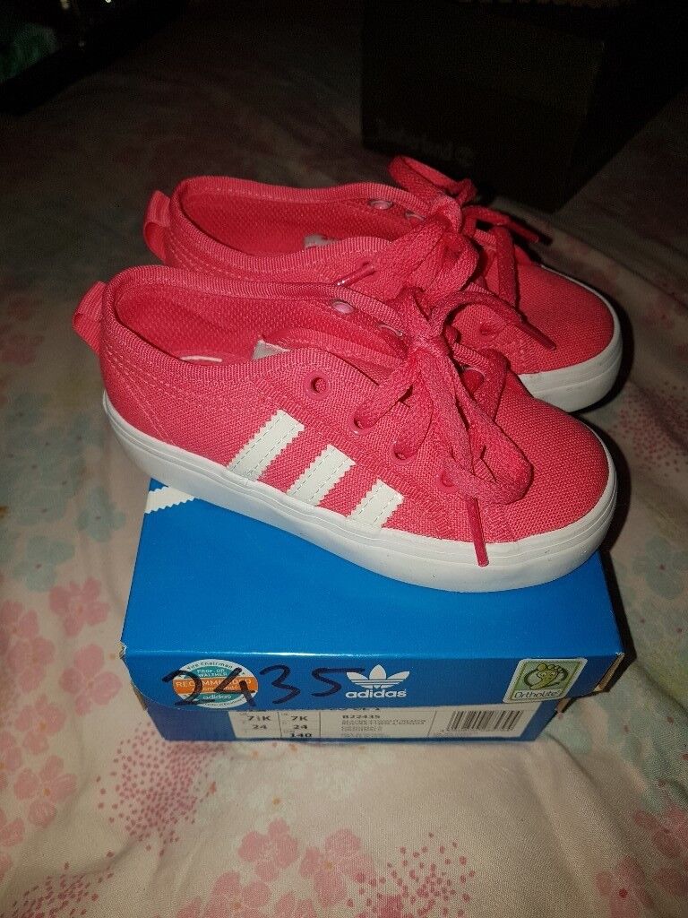 infant size 7 adidas trainers